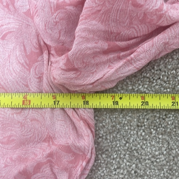 Hinge Pink Paisley Style Ruffle Hem Top - Picture 9 of 10